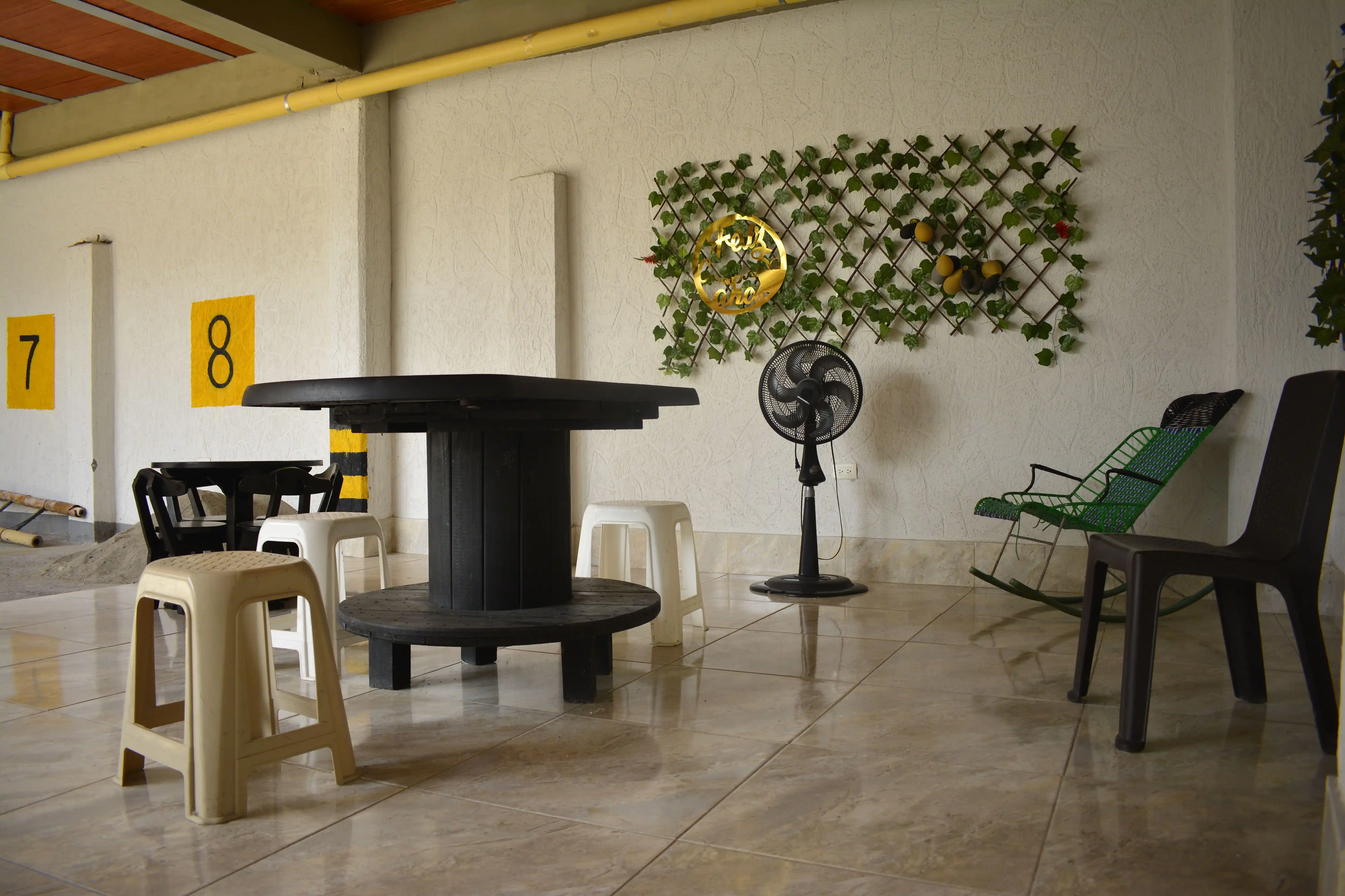 Zona de Descanso en Parqueadero